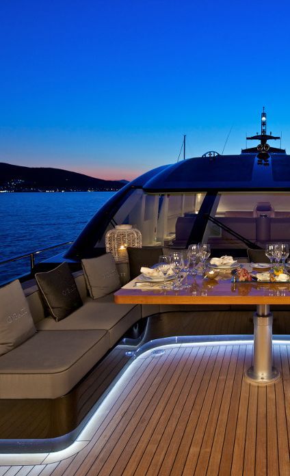 Luxury Yacht Luxury Private Yachts, Inside Of A Yacht, Yacht In Miami, Private Yacht Luxury, Personal Yacht, Luxury Yacht Party, Yacht Aesthetic, Luxury Yacht Interior, Yacht Luxury