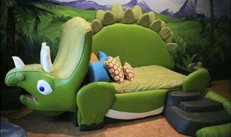 kids dinosaur bed - see more here http://wallartkids.com/15-amazing-kids-beds Dino Bedroom, Dinosaur Theme Bedroom, Dinosaur Decor Bedroom, Dinosaur Bedding, Extreme Makeover Home Edition, Dinosaur Room Decor, Dinosaur Bedroom, Dinosaur Room, Toddler Beds