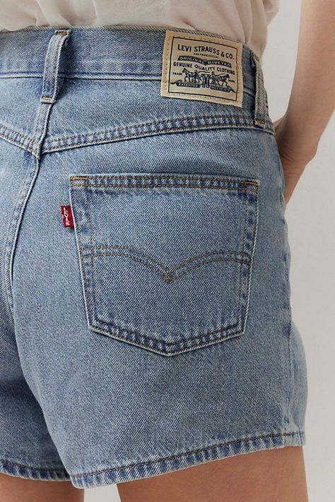 Levi's ‘80s Denim Mom Short in Indigo, Women's at Urban Outfitters Levi’s 80s Mom Shorts, Denim Shorts Levis, Levi Mom Shorts, Levi Jean Shorts Outfits, Levis Mom Shorts, Cute Summer Jean Shorts Outfits, Jean Shorts For Thick Thighs, Women’s Shorts, Levi’s Shorts