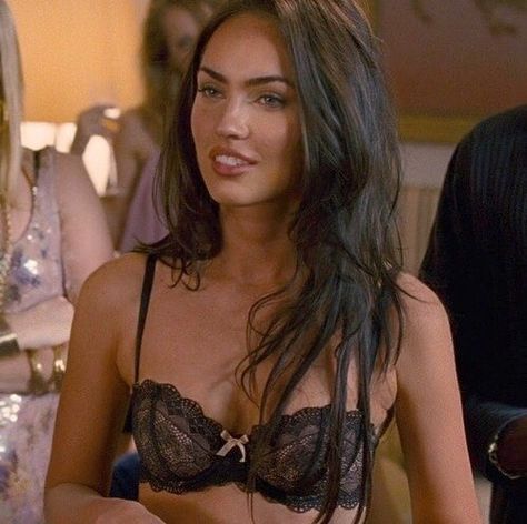 megan fox femme fatale siren energy femine Fox, Lingerie, Siren Energy, Meghan Fox, Lose Friends, Being Yourself, Angel Numbers, Megan Fox, Celebrity Crush