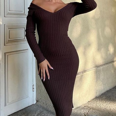 Dark Brown Sweater Dress Outfit, Long Sleeve Knit Dresses, Brown Turtleneck Dress Outfit, Brown Dress With Sneakers, Long Brown Dress Outfit, Dark Brown Dress Outfit, Chocolate Brown Dress Outfit, Midi Sweater Dress Outfit, Brown Sweater Dress Outfit