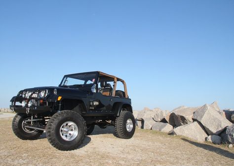 1992 Jeep Wrangler Yj, Yj Jeep Wrangler, Jeep Wrangler Yj, Small Paint, Jeep Lover, Rock Crawler, Jeep 4x4, Old Car, Paint Brush