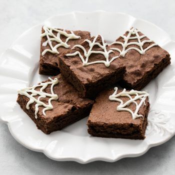 Läskig Halloween, Plat Halloween, Halloween Deserts, Bolo Halloween, Halloween Brownies, Postres Halloween, Recetas Halloween, Dessert Halloween, Spider Web Halloween