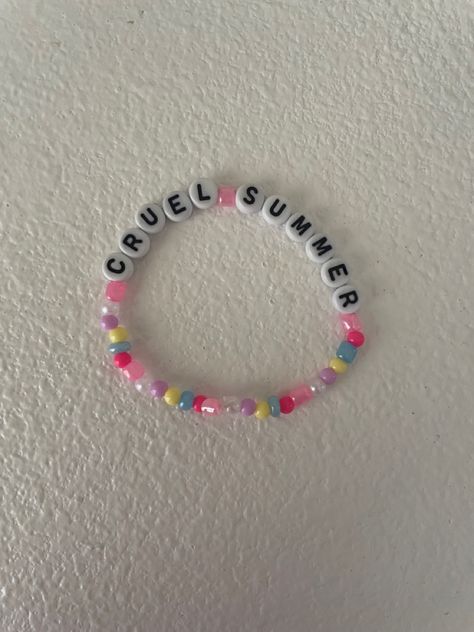 #taylorswift #cruelsummer #eras #lover Lover Era Bracelet Ideas, Easy Eras Tour Bracelets, Eras Tour Brackets, Eras Tour Braclets Ideas, Eras Your Bracelet, Lover Bracelets Taylor Swift, Eras Your Bracelet Ideas, Friendship Bracelets Simple, Eras Tour Bracelet Ideas