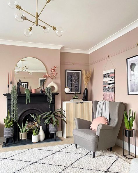 Pink Ground Living Room, Decor For Pink Walls, Blush Living Room Walls, Pink Victorian Living Room, Pink Living Room Paint, Pink Accents Living Room, Pink Living Room Walls, Mauve Living Room, Victorian Sitting Room