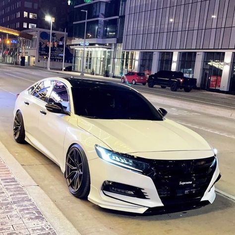 White Honda Accord Sport, Honda Civic 2018 Modified, 2019 Honda Accord Sport Modified, Modded Honda Accord, Modified Honda Accord, Honda Accord Sport Custom, 2018 Honda Accord Custom, Honda Accord Sport Modified, Blacked Out Honda Accord