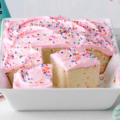 Homemade Confetti Cake Confetti Cake Recipes, Easy Birthday Cake Recipes, Easy Birthday Cake, Birthday Cake Recipes, Cake Mug, American Desserts, Confetti Cake, Easy Birthday, Simple Birthday Cake