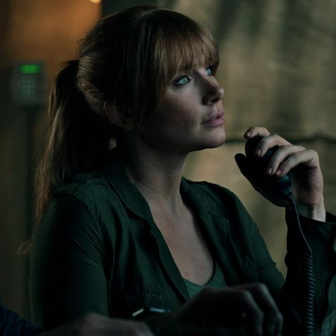 Owen Jurassic World, Jurassic World Claire, Brice Dallas Howard, Claire Dearing, Jurassic World 3, World Icon, Camp Cretaceous, Dallas Howard, Bryce Dallas Howard