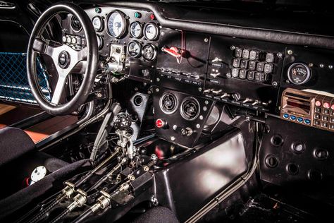 The infamous Toyota MR2 Group S - Motorsport Retro Modified Cars, Custom Car Interior, Car Interior Design, Toyota Mr2, White Car, Rally Car, Peugeot 205, Toyota Corolla, Car Art