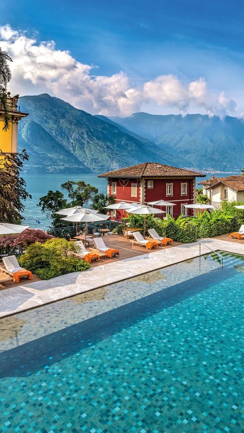 Lake Como Hotels, Grand Hotel Tremezzo, Swimming Pool Pictures, Hotel Swimming Pool, Stunning Hotels, Hotel Inspiration, Italy Hotels, Pool Picture, Lake Como Italy