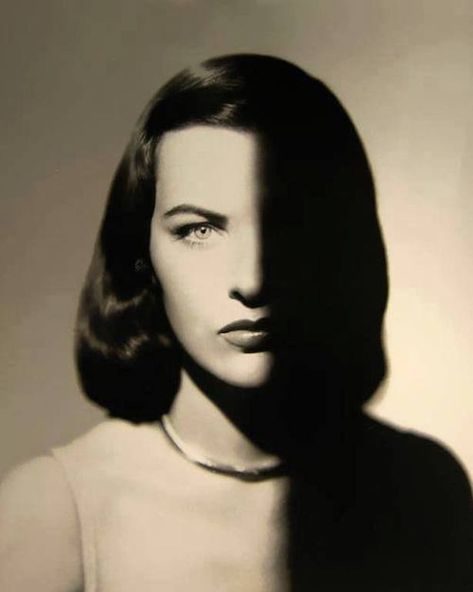 Ella Raines by Man Ray Alfred Stieglitz, Robert Mapplethorpe, Diane Arbus, Man Ray Photos, Man Ray Photography, Hans Richter, Light And Shadow Photography, Foto Portrait, Shadow Photography