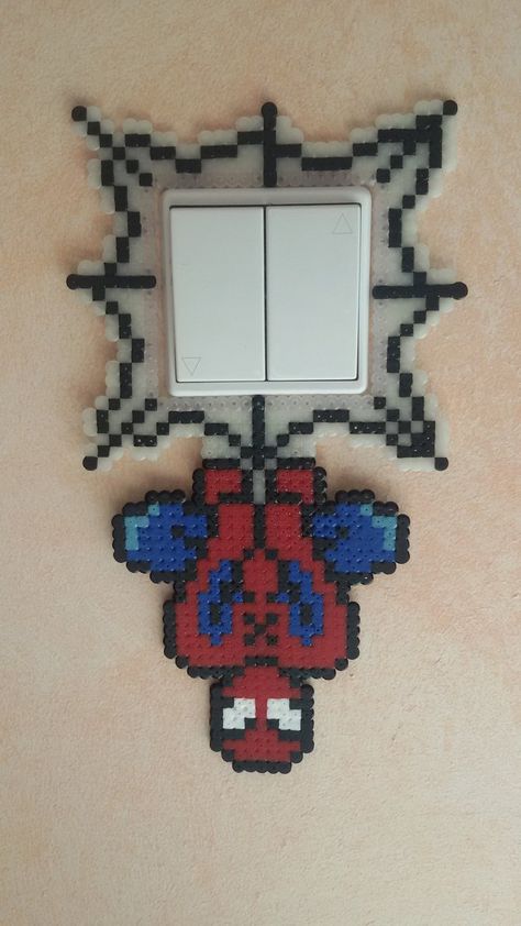 Spiderman Light, Beads Perler, Hamma Beads Ideas, Pola Manik, Easy Perler Bead Patterns, Easy Perler Beads Ideas, Melty Bead Patterns, Hamma Beads, Pearl Beads Pattern