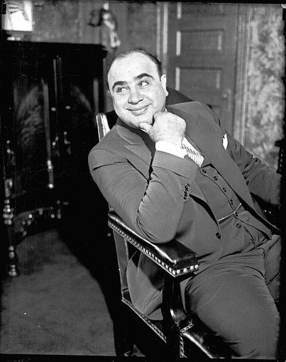 Al Capone. Naw, that's Danny Devito! No. Really, it's not. That's Al Capone. Albert Einstein, Albert Anastasia, Carlo Gambino, Nova Orleans, Real Gangster, Female Poets, Chicago Outfit, Mafia Gangster, Mafia Families