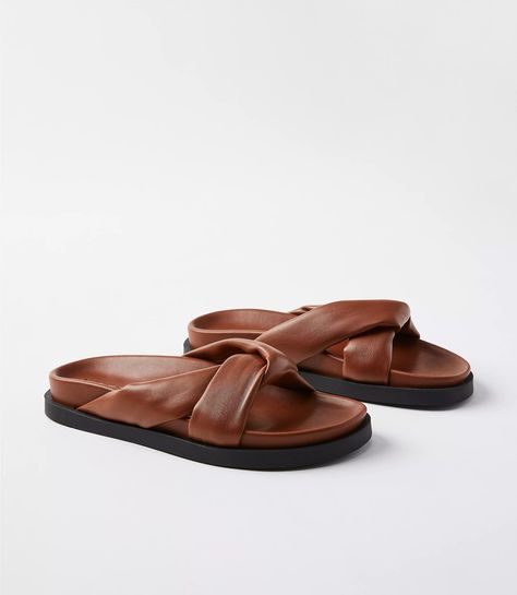 Promo Gifts, Women Slides, Leather Slides, Comfortable Sandals, Sandals Summer, Slide Sandals, Effortless Style, Modern Minimalist, Warm Weather