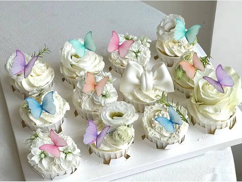 Amazon.com: Weraru 48Pcs Edible Wafer Paper Butterflies Cupcake Topper Purple Pink Green Cake Decorations Mixed Color : Grocery & Gourmet Food Pink Green Cake, Colourful Cake Decoration, Wafer Paper Butterflies, Tea Party Desserts, Butterfly Cupcake Toppers, Edible Rice Paper, Edible Butterfly, Edible Wafer Paper, Colorful Cake