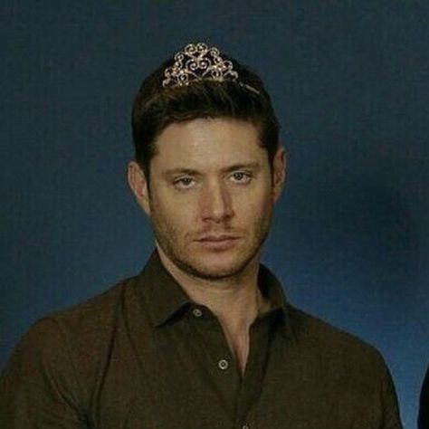 Funny Dean Winchester Faces, Matching Spn Pfp, Supernatural Funny Pictures, Supernatural Profile Pictures, Funny Dean Winchester, Spn Pfp, Supernatural Matching Pfp, Dean Winchester Pfp, Supernatural Pfp