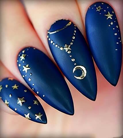 Night Sky Nails, Constellation Nail Art, January Nail Designs, Blue Nail Color, Blue Nail Art Designs, Dark Blue Nails, Navy Blue Nails, Witchy Nails, January Nails