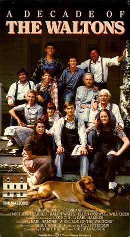 The Walton's / I watch the Walton's every day never miss a show. Love it best when all of them were little children. Ellen Corby, Ralph Waite, The Waltons Tv Show, Thanksgiving Stories, The Waltons, Richard Thomas, Familia Walton, John Boy, Childhood Tv Shows