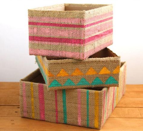 Burlap DIY Storage Boxes | Learn how to make homemade organization ideas that are chic and recycled. Large Cardboard Boxes, Diy Space Saving, Boxes Diy, Diy Space, Diy Storage Boxes, Cardboard Frame, Beautiful Storage, Fabric Boxes, Cardboard Boxes