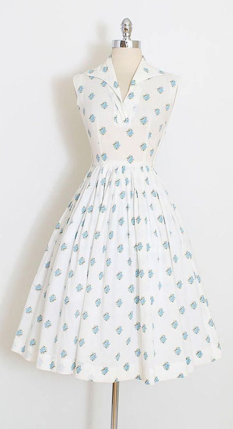 dress Vintage 1950s Dresses, Pastel Dresses, Dresses 50s, Apple Print, Robes Vintage, Vintage Dresses 50s, 50s Dress, Look Retro, Vintage Inspiration