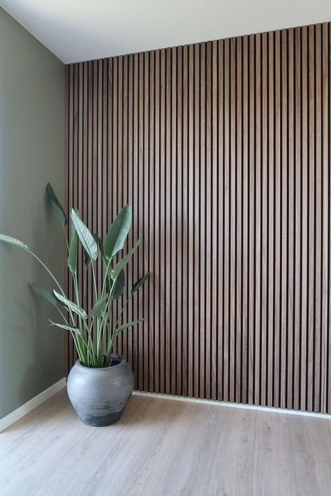 Detail Arsitektur, Wood Slat Wall, Small Balcony Design, Tv Panel, Interior Design Per La Casa, Diy Holz, Aesthetic Rooms, Wood Panel Walls, Slat Wall