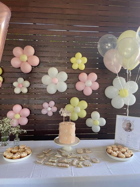 Daisy Themed 2nd Birthday Party, Floral Theme Backdrop, Simple Flower Birthday Decorations, Flower Hanging Garland, Mini Birthday Decorations, Birthday Decorations Homemade, 1st Birthday Snack Table, Pastel Pink Birthday Decorations, Flower Birthday Balloons