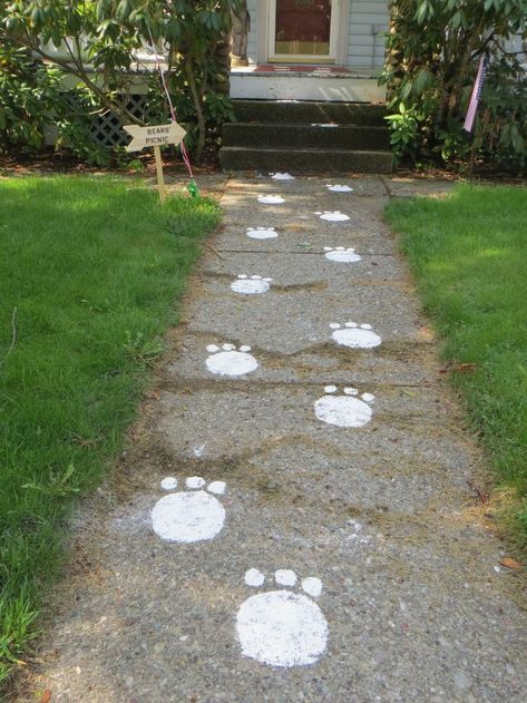 Bunny Tracks, Masha Et Mishka, Paddington Bear Party, Polar Bear Party, Teddy Bear Picnic Birthday Party, Picnic Themed Parties, Teddy Bear Picnic Birthday, Teddy Bear Birthday Party, Teddy Bear Picnic Party