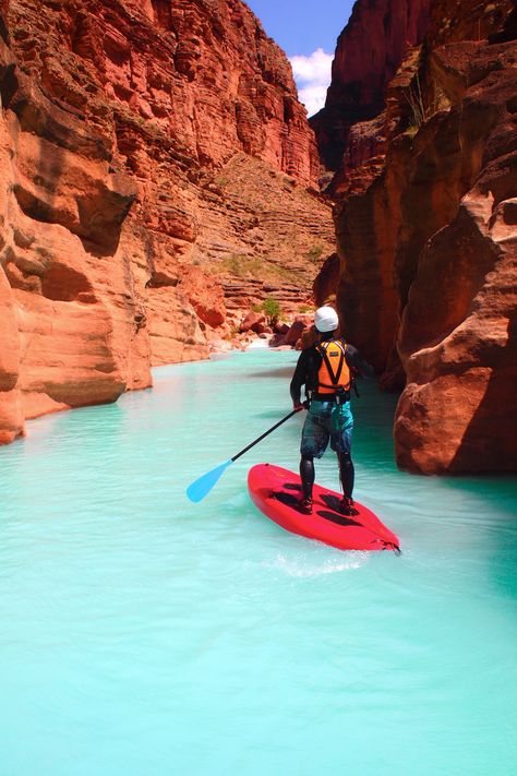 Drew Brophy explores the milky blue waters of Havasu Creek, a tributary of the Grand Canyon. Holiday Places, Filmy Vintage, Lev Livet, Arizona Travel, Bucket List Destinations, Destination Voyage, Paddle Board, Vacation Places, Future Travel