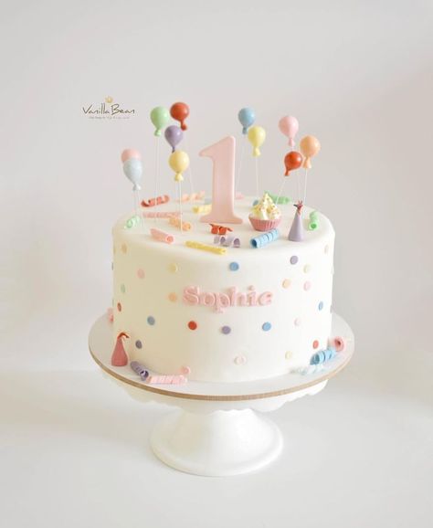 2 Year Bday Cake, 1st Birthday Cake Girl Simple, Simple One Year Old Birthday Cake, Birthday Cakes 1 Year, 1st Birthday Cake For Girls Simple, Birthday Cake For First Birthday Girl, Simple Girl Birthday Cakes, Birthday Cake First Year Girl, Cake For First Birthday Girl