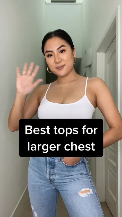 Casual Outfit For Big Bust, Work Outfits Large Bust, Summer Outfit For Big Bust, Chic Outfits Big Bust, Flattering Tops For Big Chest, Large Chest Work Outfit, Smart Casual Work Outfit Big Bust, Outfit Inspo Large Chest, Going Out Outfits Big Bust