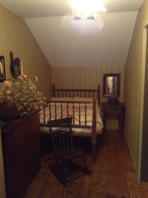 I made an extra bedroom out of closet space.  Found this awesome 3/4 early rope bed & the grand girls loved it! Old West Bedroom, 1900s Bedroom Aesthetic, 1880s Bedroom, Eastern European Bedroom, Vintage Small Bedroom Ideas, Small Old House Interior, Grandpa Bedroom, Disgusting Bedroom, Tiny Room Aesthetic