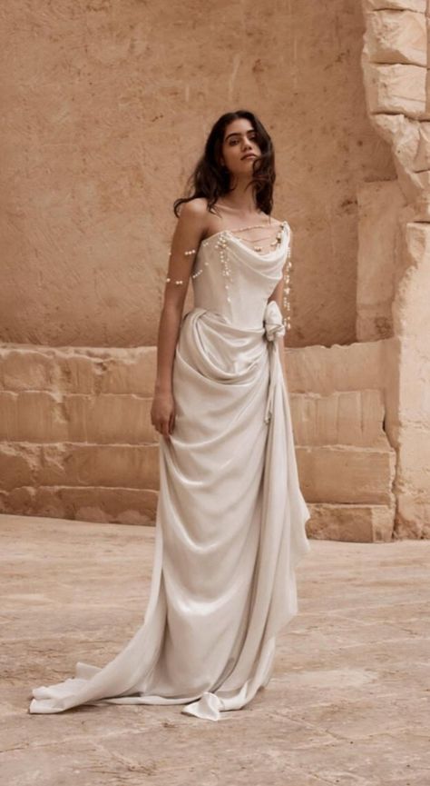 Vivienne Westwood 2023, Ball Gown Designs, Greek Goddess Wedding Dress, Goddess Prom Dress, Vivienne Westwood Couture, Greek Style Wedding Dress, Greek Style Dress, Fairytale Wedding Dresses, Vivienne Westwood Bridal