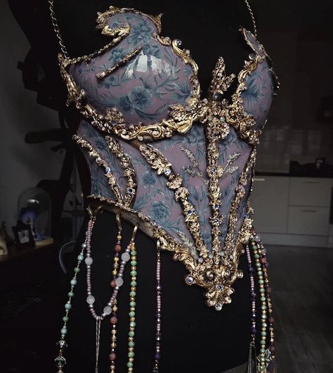 ً on Twitter: "corsets by joyce spakman… " Haute Couture, Porcelain Corset, Joyce Spakman, Armor Dress, Corset Fashion, Fantasy Jewelry, Fantasy Clothing, Fantasy Fashion, Corset Dress