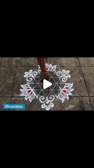 🩵Soumyanand on Instagram: "Friday live kolam design 5-3 dots #beautifulkolam #kolam #rangoliart #rangoli #sikkukolam #muggulu 

@soumyanand_358358" Chikku Kolam, Kolam Design, Small Rangoli, Small Rangoli Design, Rangoli With Dots, Kolam Designs, Rangoli Design, Rangoli Designs, Dots