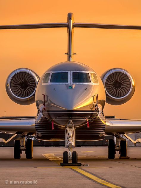 Jets Privés De Luxe, Lear Jet, Gulfstream Aerospace, Private Jet Plane, Gulfstream G650, Jet Privé, Plane Photography, Luxury Jets, Airplane Wallpaper