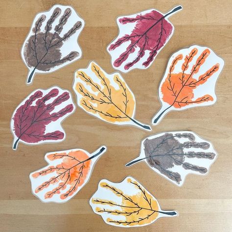 Bobbye ✌🏻❤️📚 on Instagram: "🍂 Picked some fall leaves today 🍂 . I’ll probably be trying to get my daughter to do handprint crafts right up until she leaves for college but this one is so easy: . Just gather some autumn colors of paint, create some handprints on cardstock, let them dry then draw the stem, midrib, and veins with a sharpee. So easy! Cut them out and use to make any space festive. 🍂 . . . . . . . . . . #fallcrafts #fallcraftsforkids #handprintcrafts #diyfallcrafts #leafcrafts # Fall Leaf Craft Kindergarten, Fall Preschool Crafts With Leaves, Hand Leaves Craft, Fall Craft Handprint, Leaves Handprint Craft, Prek Crafts Easy Fall, Leaves Activities For Infants, Hand Leaf Craft, Fall Halloween Handprint Crafts