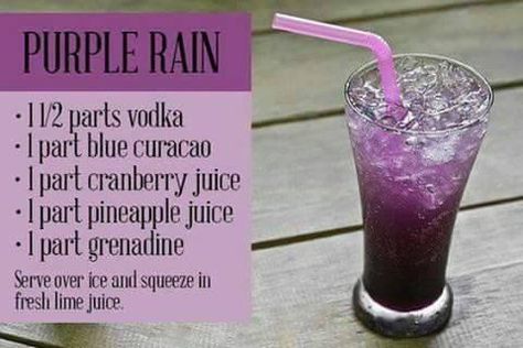 Resep Koktail, Purple Drink, Alcohol Beverages, Bonefish Grill, Liquor Drinks, Boozy Drinks, Drinks Alcohol, Mixed Drinks Recipes, Blue Curacao