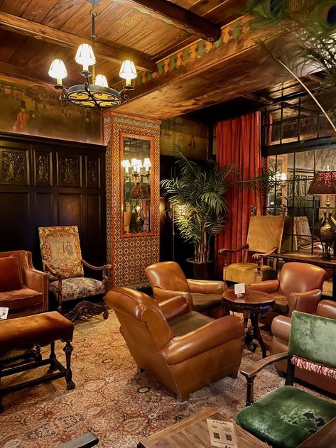 The Bowery Hotel – Suite & Standard Room Review Bowery Hotel Nyc, Dark Brown Hardwood Floors, Luxury Velvet Sofa, Empire State Building View, The Bowery Hotel, Luxury Apartment Building, Gramercy Park Hotel, Bowery Hotel, Hotel Exterior