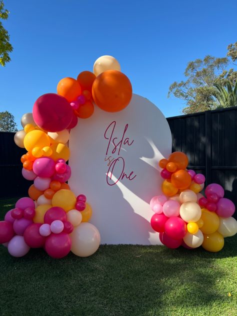Pink, yellow, orange balloon garland and backdrop styling Bright Summer Party Decor, Colour Party Theme Ideas, 21st Birthday Garland, Sunset Color Balloon Garland, Bright Colour Party Decorations, Bright Birthday Decorations, Color Palette For Birthday Party, Colourful Decorations Party, Summer Ballon Arch