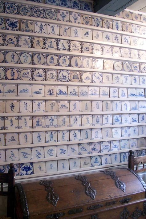 Antiques Dutch Tiles, Delft Tiles, Orange City, Blue And White China, Fireplace Tile, Blue Tiles, Blue Willow, Beautiful Tile, White Tiles