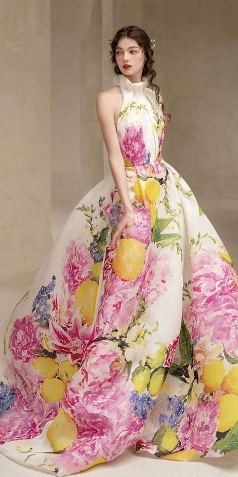 15 Floral Wedding Dresses For Magic Party :heart: floral wedding dresses strapless neckline watercolor ball gown monique lhuiiler :heart: #weddingdresses #floralweddingdresses Haute Couture, Floral Attire, Floral Wedding Dresses, Floral Lace Wedding Dress, Floral Wedding Gown, Stylish Gown, Split Prom Dresses, Romantic Wedding Gown, Glass Slippers