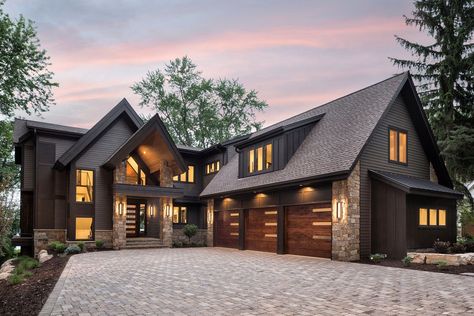 Rustic House Exterior, Contemporary Lake House, Casas Country, Mountain Home Exterior, Pelan Rumah, Lake Minnetonka, Modern Lake House, House House, Mountain Modern