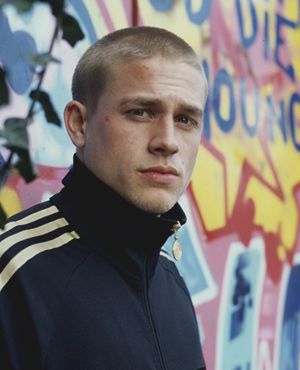Charlie Hunnam... love watching him on "Sons of Anarchy" (even though it's over!) Newcastle, Charlie Hunnam, Green Street Hooligans, Queer As Folk, Wentworth Miller, Green Street, Actor Picture, Sons Of Anarchy, Gorgeous Men