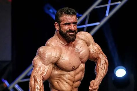 'Iranian Wolf' Stuns Judges At 2019 Mr. Olympia - Iran Front Page Arnold Schwarzenegger, Olympia, Las Vegas, Hadi Choopan, Las Vegas City, Mr Olympia, People's Choice Awards, Muscular Men, The Men