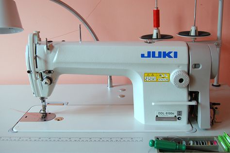 Juki DDL-8100e Industrial Sewing Machine Review - Sewistry Juki Industrial Sewing Machine, Juki Sewing Machine Industrial, Tailors Logo, Industrial Machine Design, Cheap Bean Bag Chairs, Sewing Machine Needle Threader, Straight Stitch Sewing, Juki Sewing Machine, Yoga Nutrition