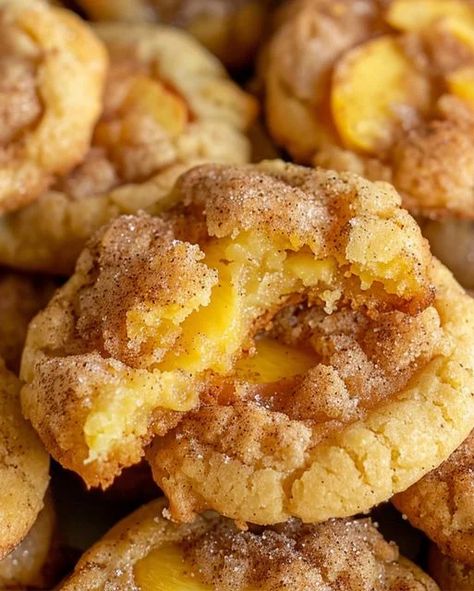 Indulge in Peach Cobbler Cookies! Easy recipe with fresh peaches and cinnamon. Perfect sweet treat for any occasion. Try it today!