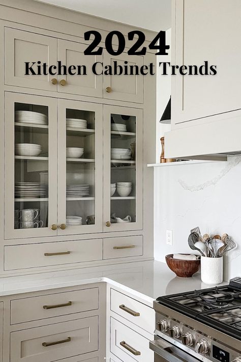 Kitchens With Big Island, Timeless Kitchen Cabinets, Taupe Kitchen Cabinets, Kitchen Counter Design, Beige Kitchen Cabinets, Island Kitchens, Timeless Kitchen Design, Cabinet Trends, Kitchens Modern