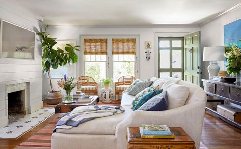 This Century-Old Bungalow Gets a Stylish Transformation | Southern Living 1920s Bungalow Interior, Cute Beach Bungalow, Southern Bungalow Interior, Small Bungalow Living Room Layout, 1940s Bungalow Living Room, Southern Bungalow Homes, Bungalow Style Living Room, Florida Bungalow Interior, Decorating A Bungalow Style Home