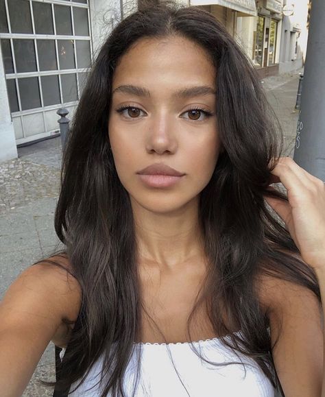 Dina Denoire, Light Brown Skin, Egyptian Girl, Skin Model, Facial Aesthetics, Light Skin Girls, Brown Skin Girls, Brown Girl, Dark Brown Hair