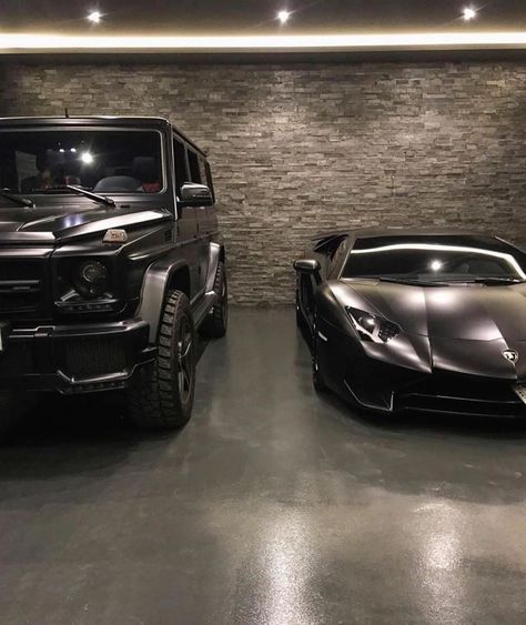 Instagram, Lamborghini, G Wagon